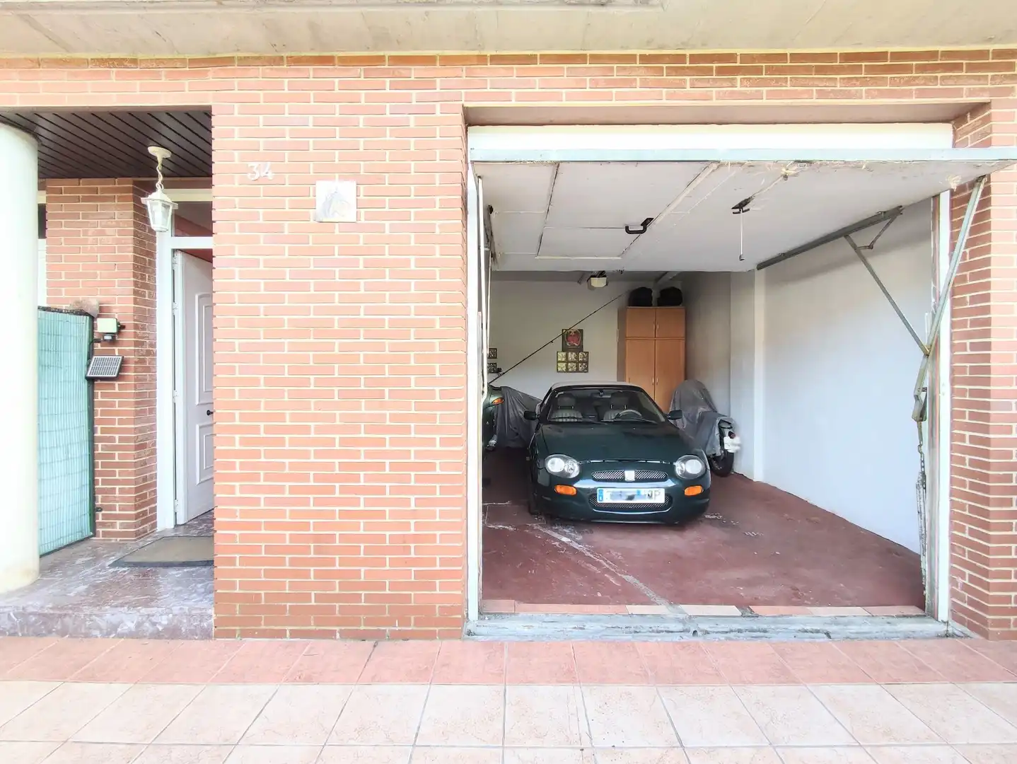 Parking de Casa adosada en venta en Aoiz / Agoitz con Aire acondicionado, Calefacción y Terraza