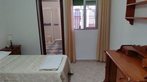 Foto 5 de Casa o chalet en venta en Calle Azorín, Torre Cruz - Los Molinos, Utrera