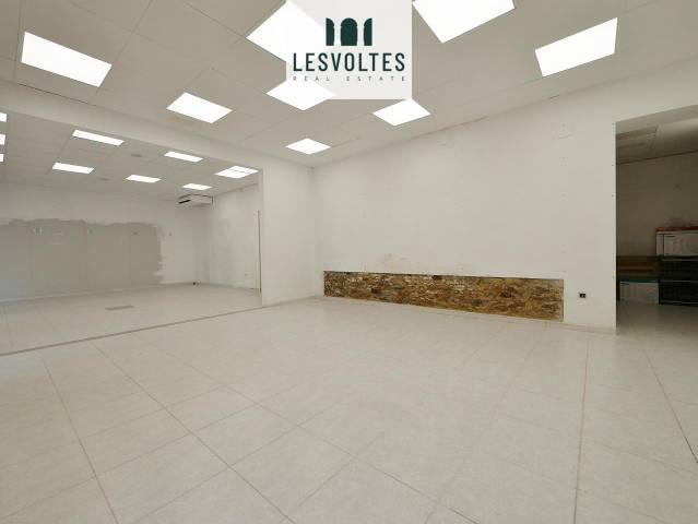 Local comercial en Alquiler en Carrer de Torres i Jonama en Centre