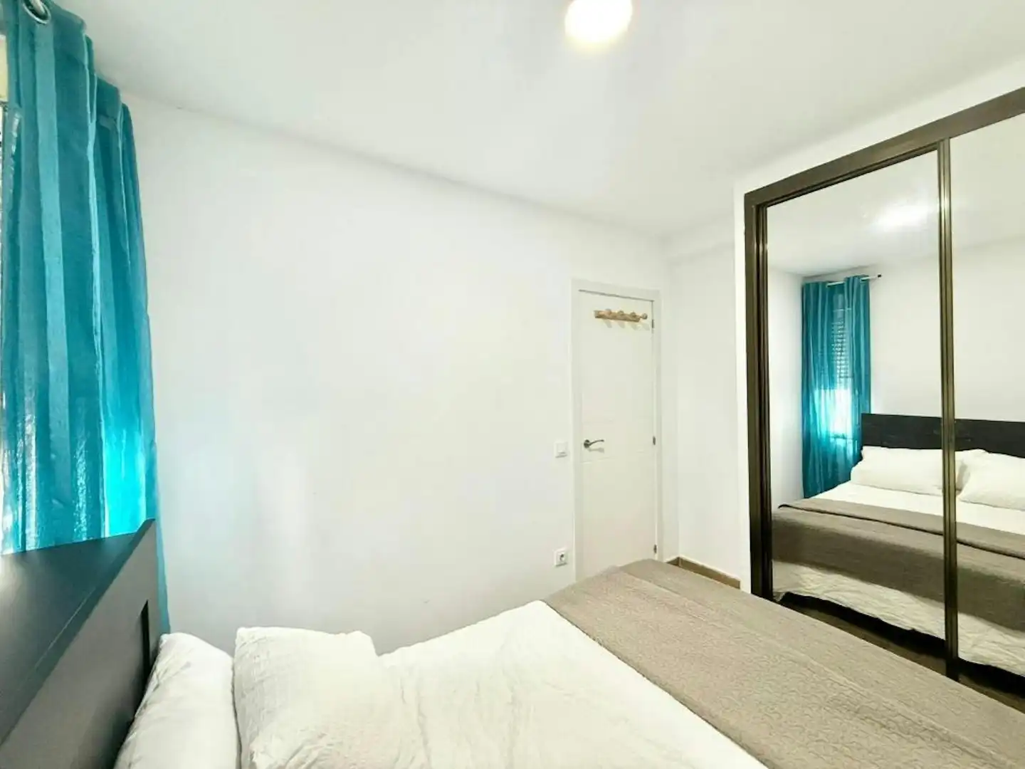 Bedroom of Flat for rent in Chamartín