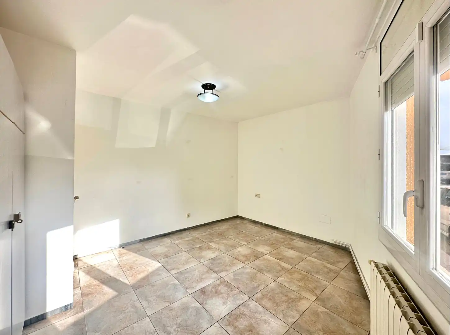 Flat for sale in Carrer de Puigdassalit, Torelló