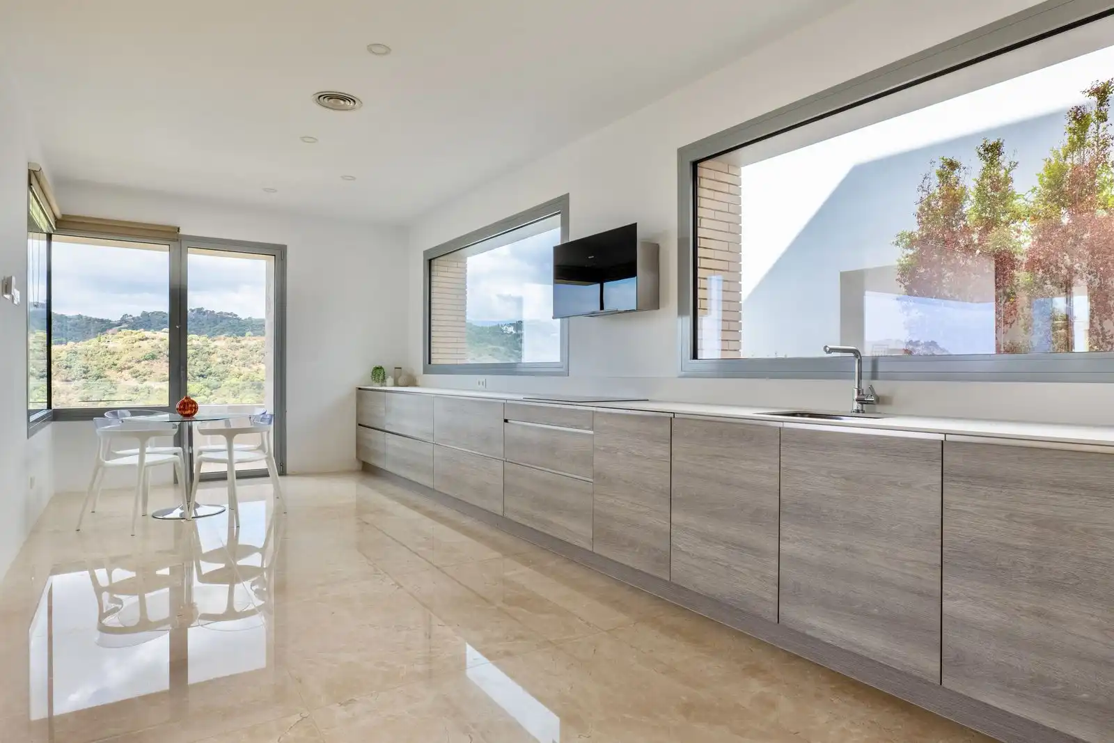 Villa mit Pool zum Verkauf in Urbanizacion Torre Esteril 100, imagen 16