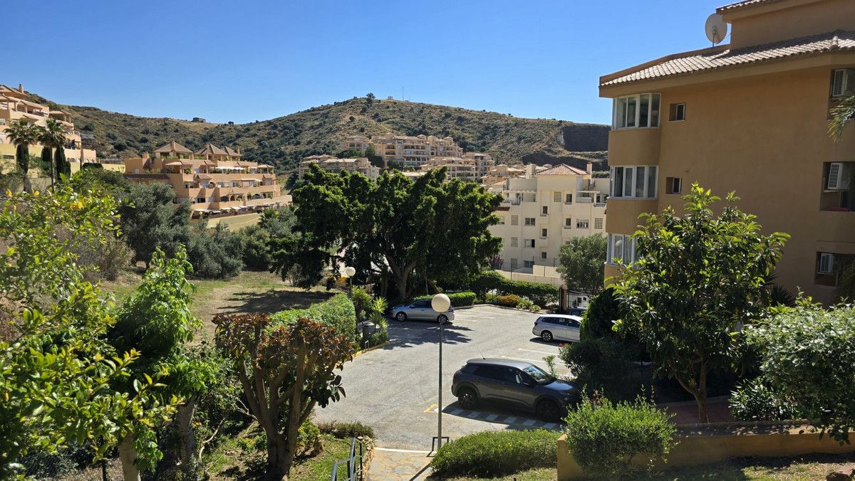 Vista exterior de Planta baixa en venda en Mijas amb Aire condicionat, Calefacció i Terrassa