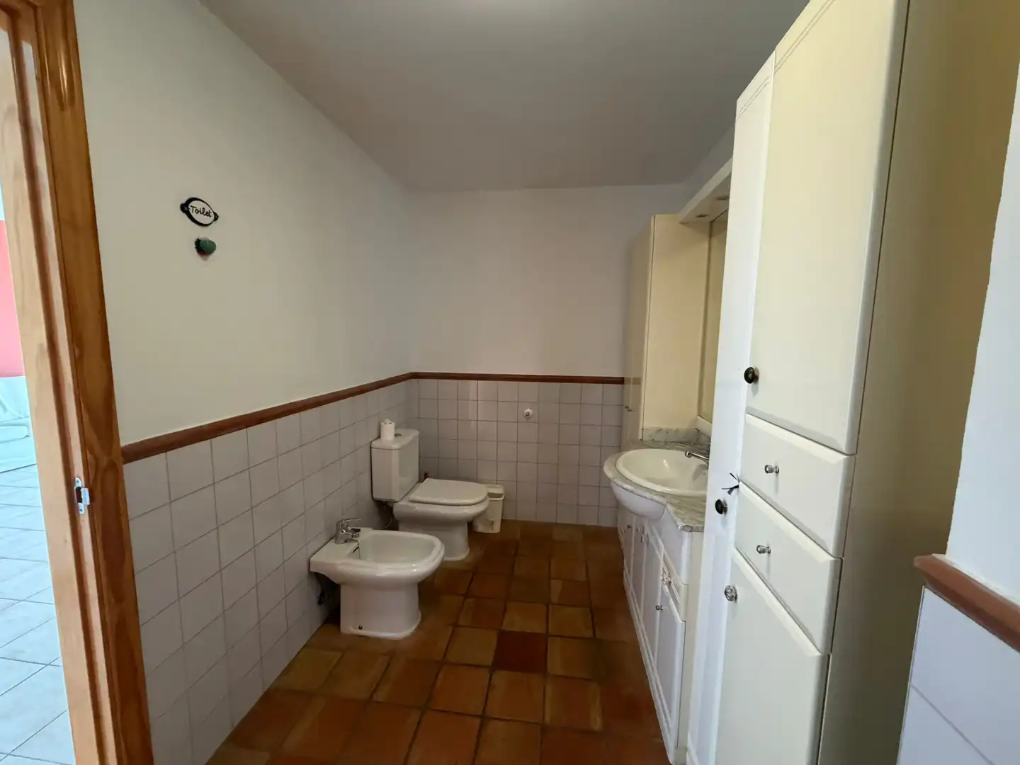 Bathroom of Flat for sale in Fuengirola  with Air Conditioner, Terrace and Community pool