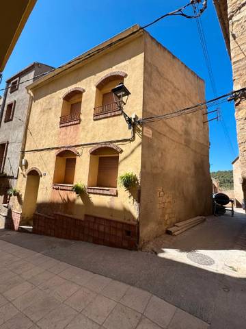 Casa-chalet en Venta en Carrer Major, 23 en Solivella