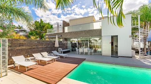 Foto 4 de Casa o xalet en venda a Londres, Playa del Duque, Adeje