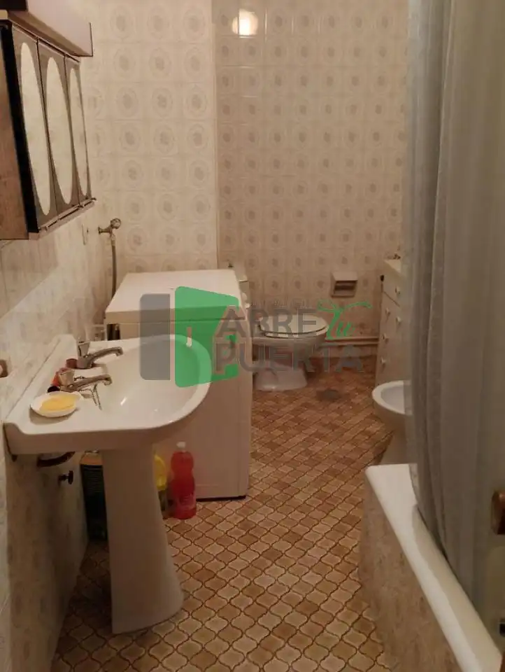Baño de Piso en venta en Ourense Capital  con Calefacción y Terraza