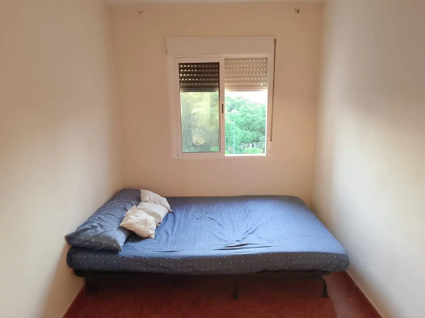 Habitación de Piso en venta en Sevilla con Aire acondicionado y Terraza