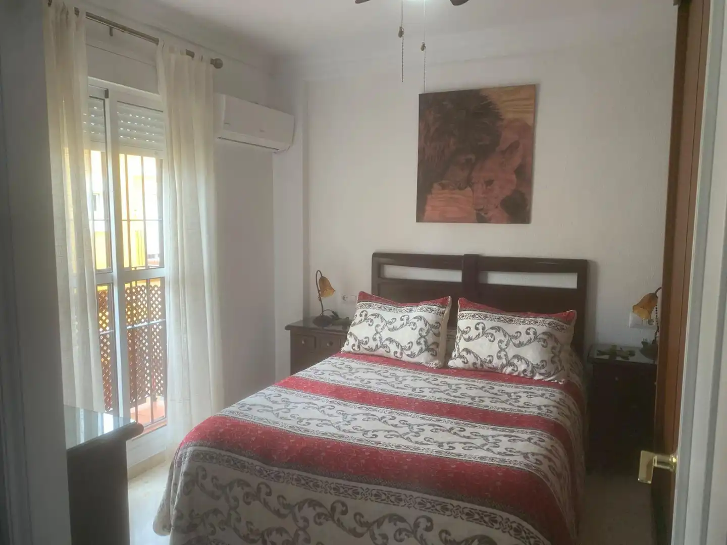 Dormitori de Casa adosada en venda en Sanlúcar de Barrameda amb Balcó
