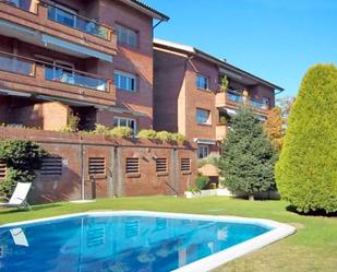 Vista exterior de Pis de lloguer en Sant Cugat del Vallès amb Aire condicionat, Calefacció i Terrassa