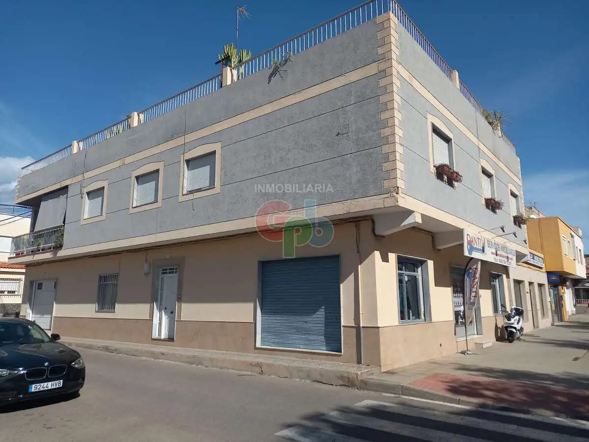 Local comercial en venta en Las Cabañuelas, imagen 3