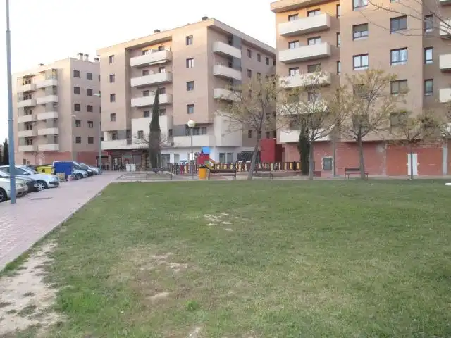 Local comercial en venda a CALLE CONCEPCIÓN GIMENO GIL 3, imagen 3