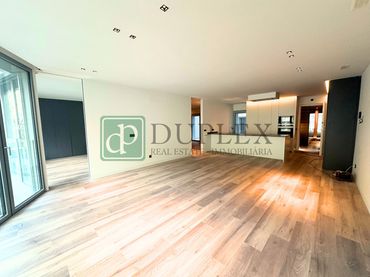 Apartament amb ascensor en venda a Centro