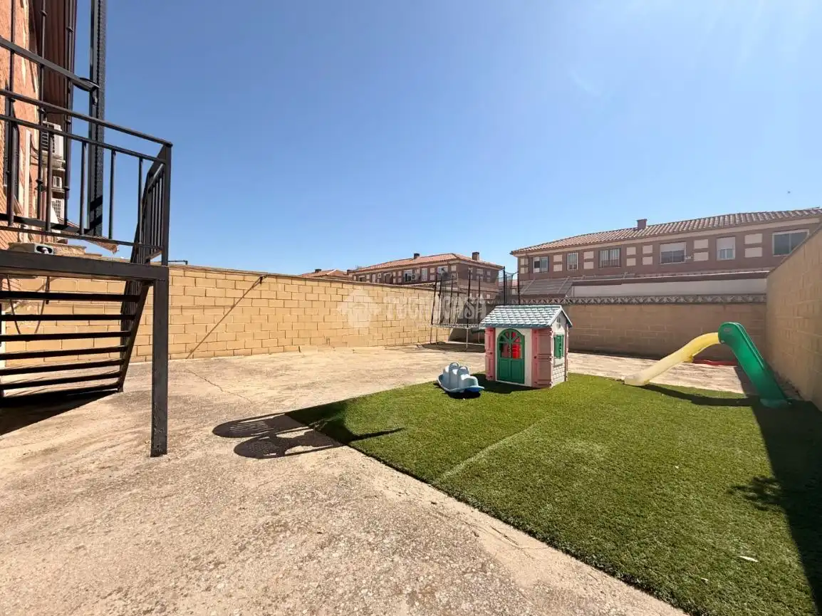 Casa pareada en venta en Alovera, imagen 7