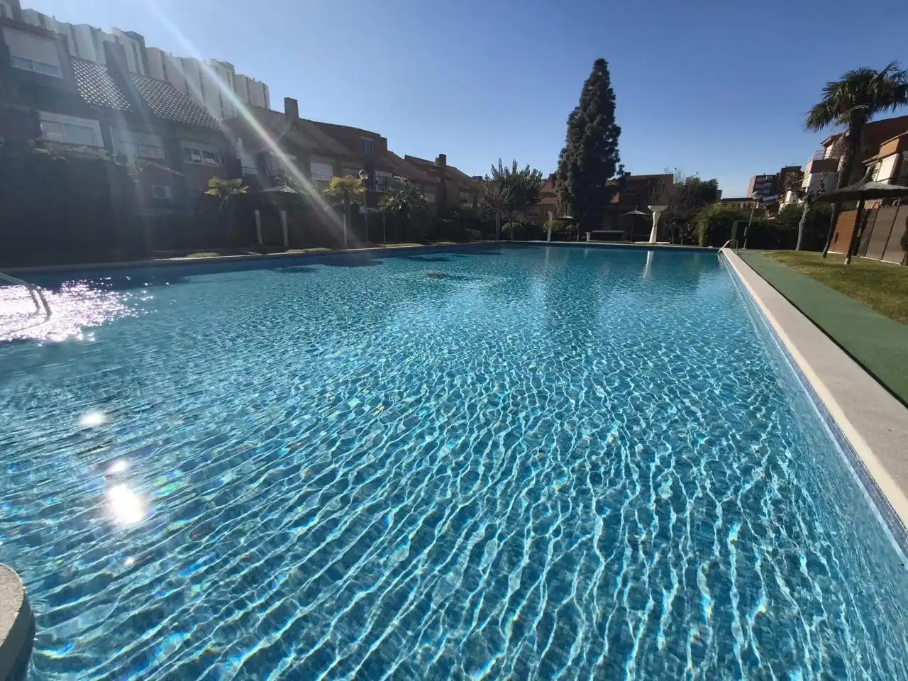 Piscina de Pis en venda en Alicante / Alacant amb Aire condicionat, Calefacció i Terrassa