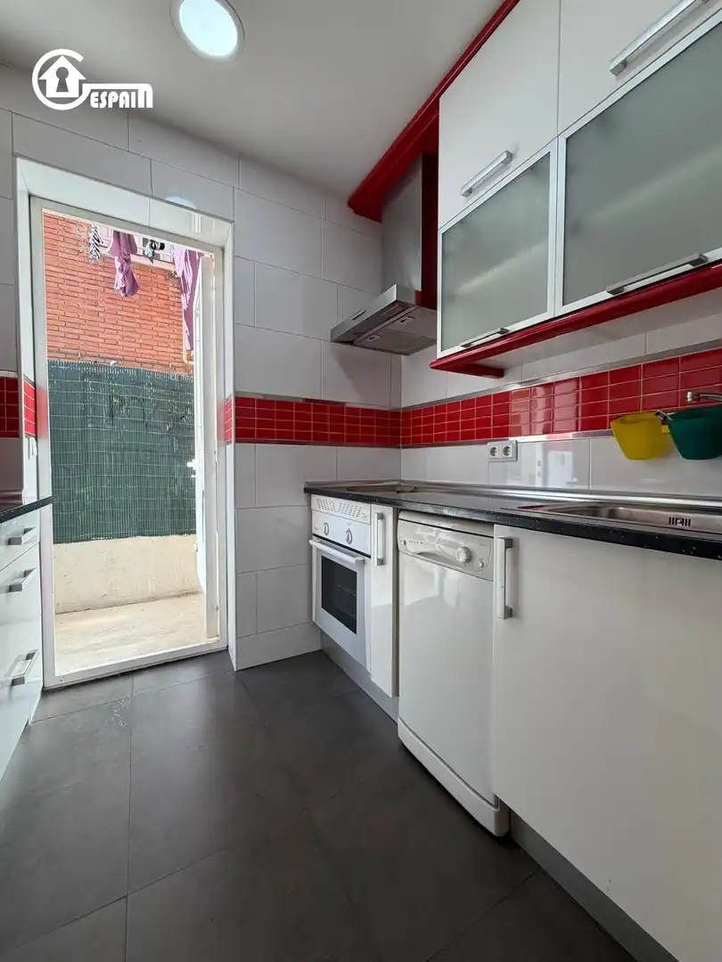 Cocina de Piso en venta en Madrid con Aire acondicionado