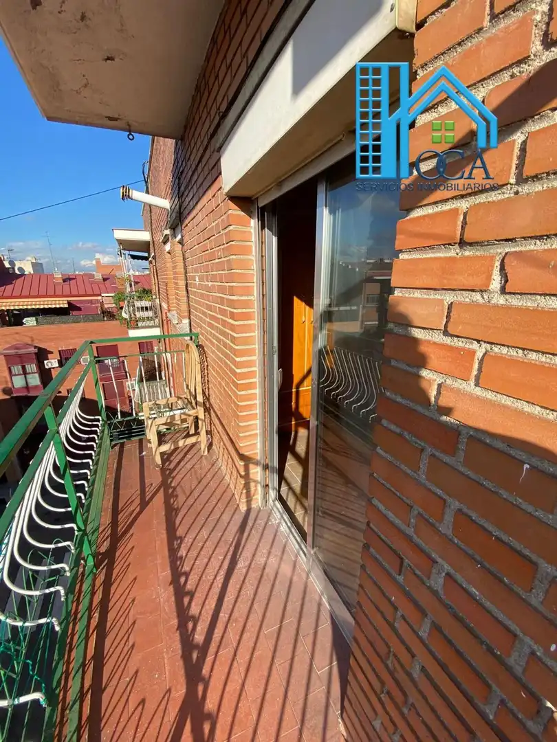 Flat for sale in Calle Mercedes Domingo, Opañel