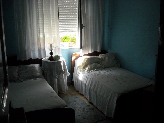 Dormitori de Casa o xalet en venda en Camargo amb Jardí privat, Parquet i Moblat