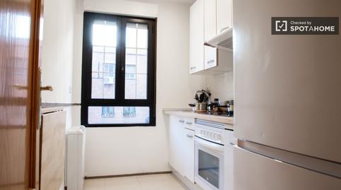 Foto 4 de Apartament per a compartir a Valdeacederas,  Madrid Capital