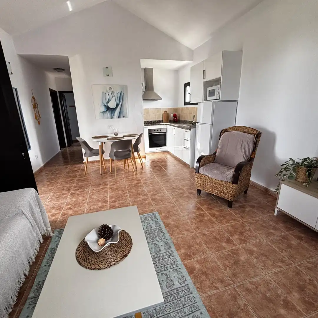 Cocina de Casa o chalet de alquiler en La Oliva con Jardín privado, Terraza y Amueblado