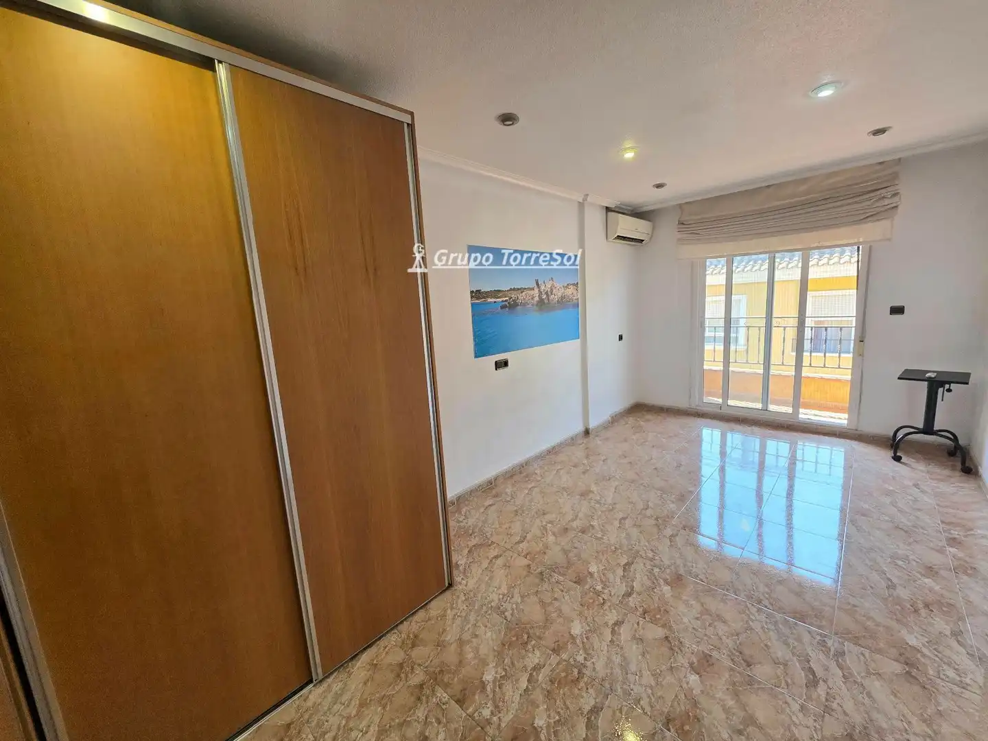Casa adosada en venta en Catral con Aire acondicionado, Calefacción y Terraza