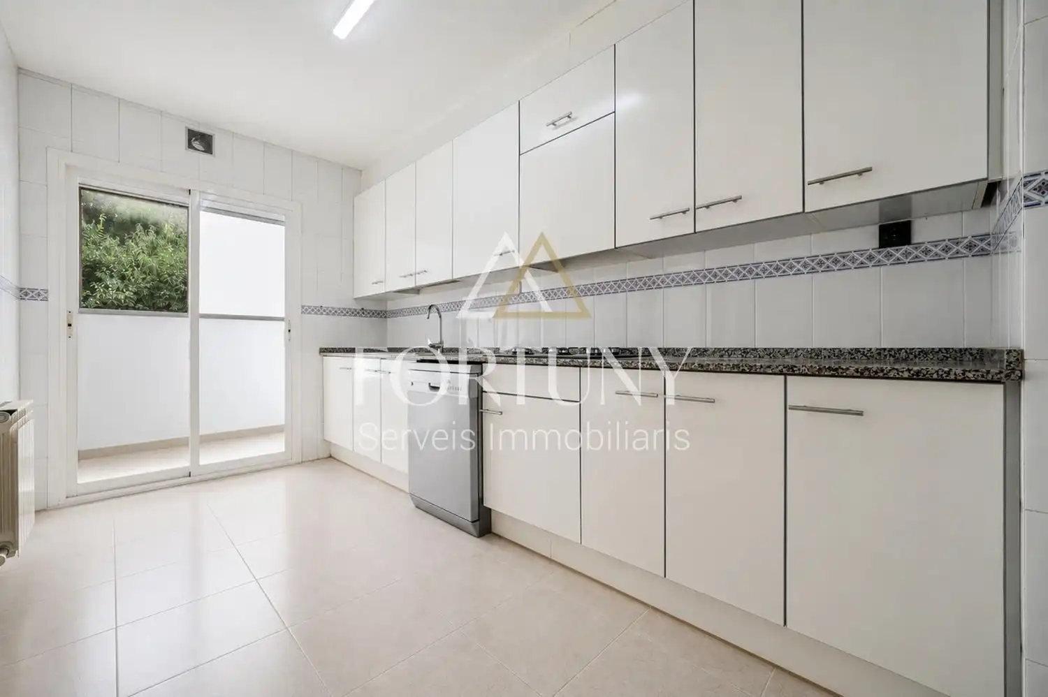 Flat with terrace for sale in de l'Alcalde Joan Bertran 40, imagen 5