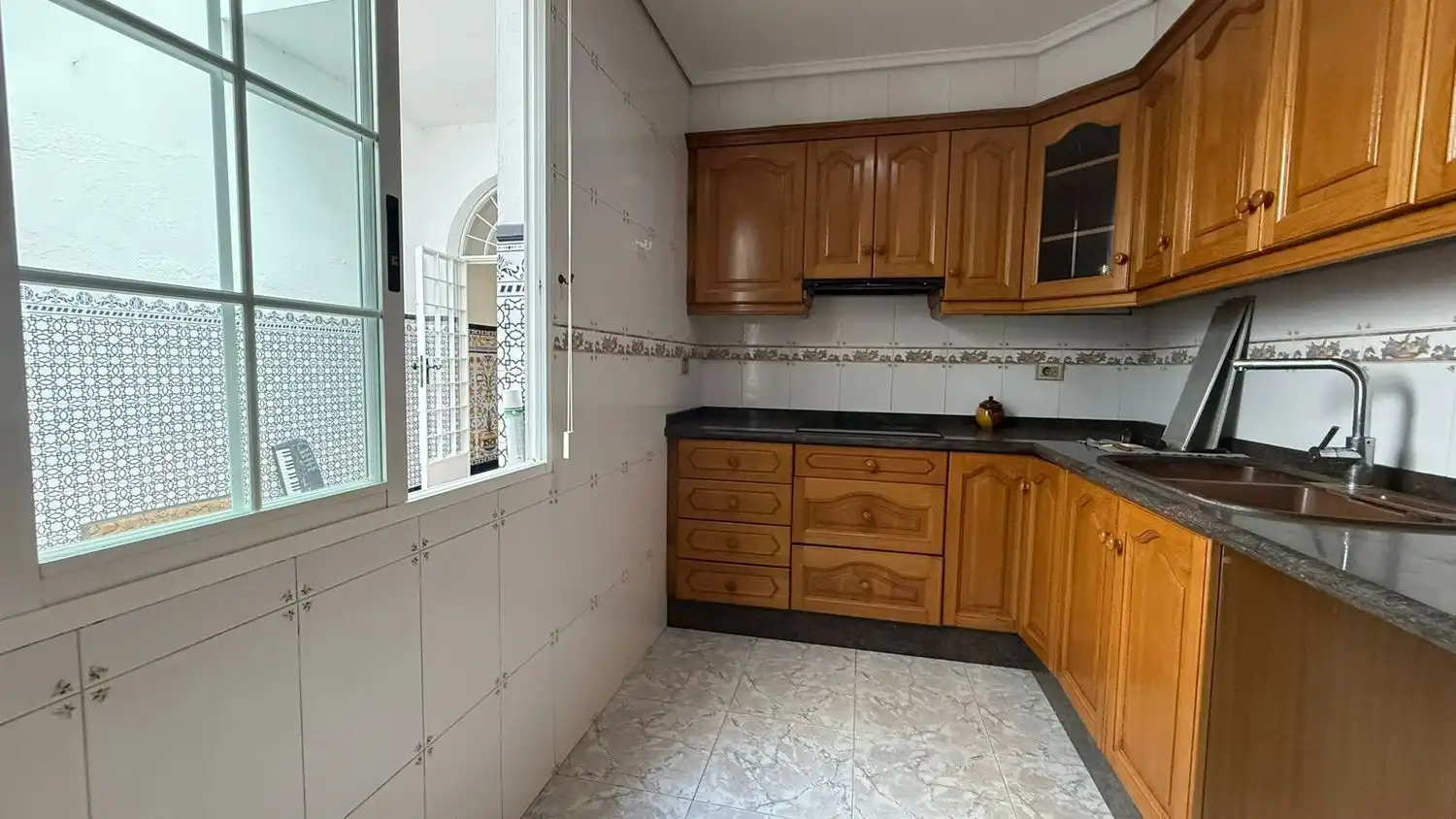 Cuina de Casa o xalet en venda en Almazora / Almassora amb Aire condicionat, Terrassa i Traster