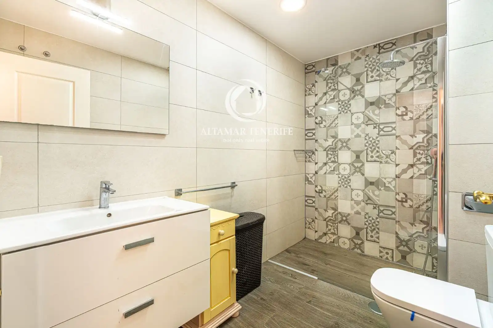 Apartments for sale in Agando, Playa del Duque