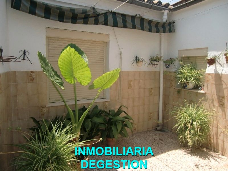 Exterior view of Single-family semi-detached for sale in Linares  with Air Conditioner, Private garden and Terrace