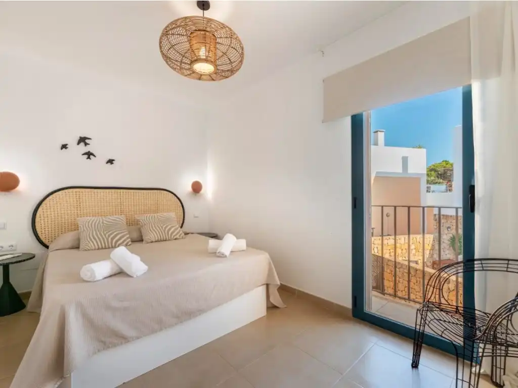 Habitación de Casa adosada en venta en Sant Josep de sa Talaia con Terraza