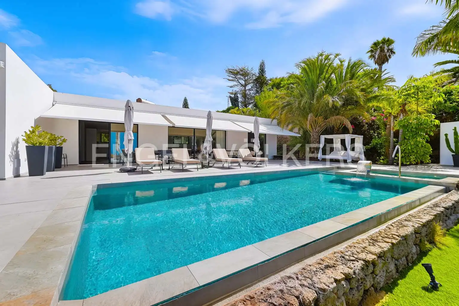 House with pool for sale in Marazul - Ricasa, imagen 2