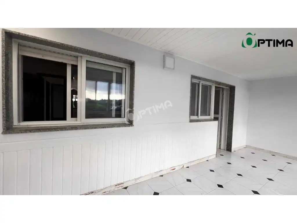 Vista exterior de Piso en venta en Oroso