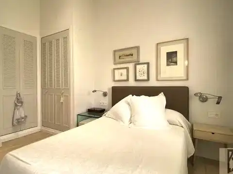 Detached homes for sale in El Manantial