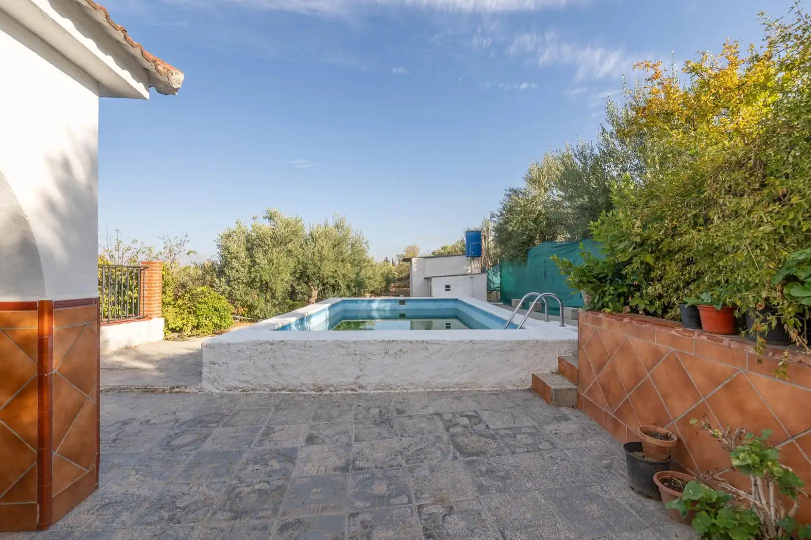Schwimmbecken von Country house zum Verkauf in Las Gabias mit Privatgarten, Terrasse und Abstellraum