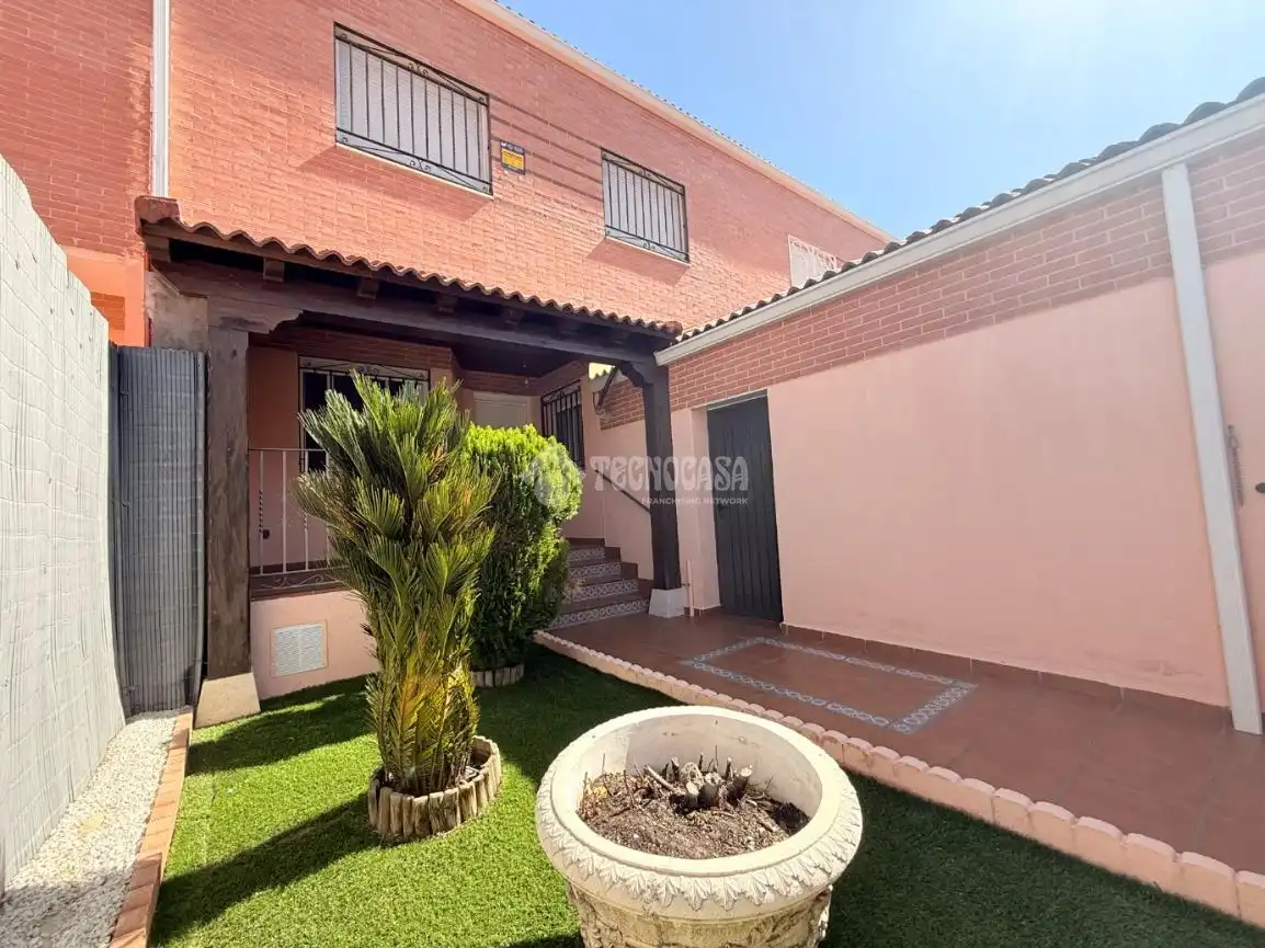 Semi-detached house for sale in Alovera