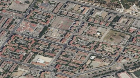 Foto 3 de Piso en venta en Ildefonso Marañón Lavi 1, Parque Alcosa, Sevilla Capital