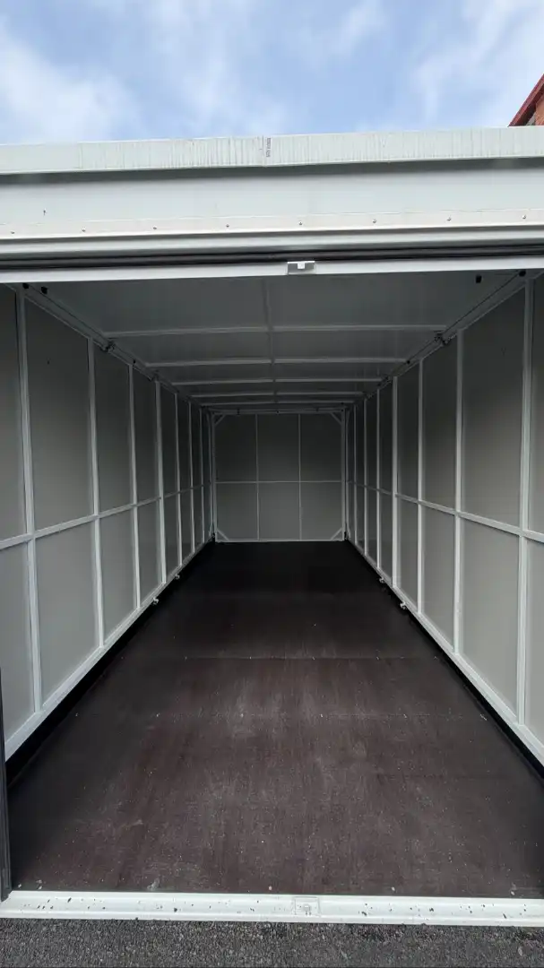 Vista exterior de Trastero de alquiler en Bilbao  con Alarma