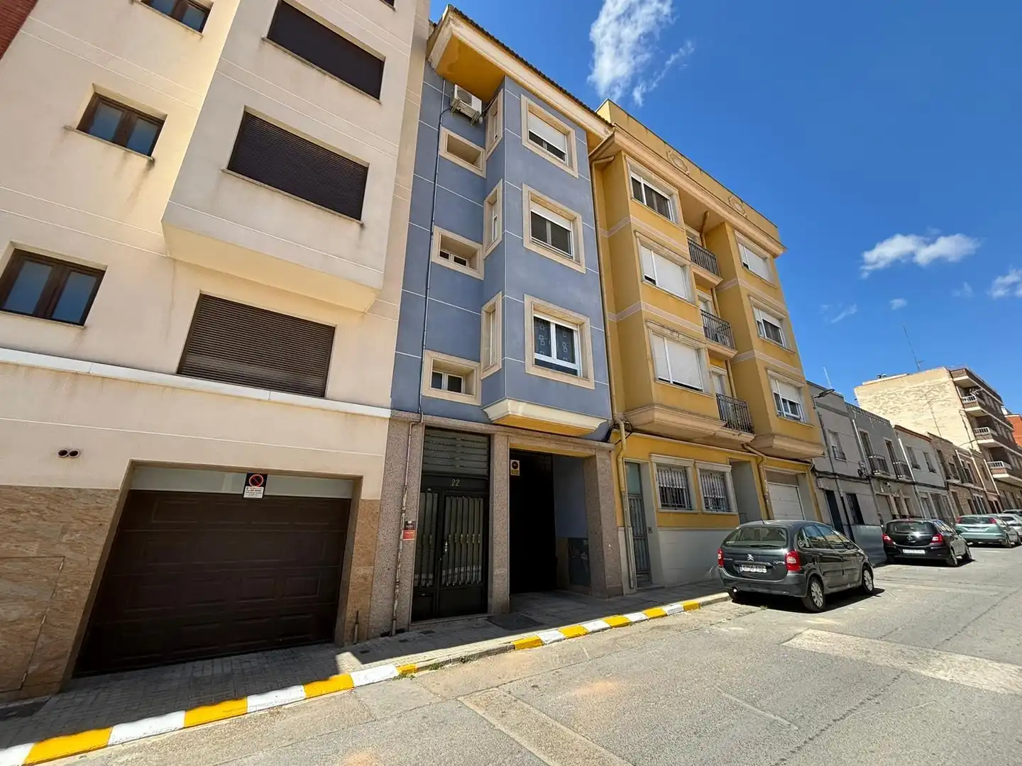 Vista exterior de Piso en venta en Yecla