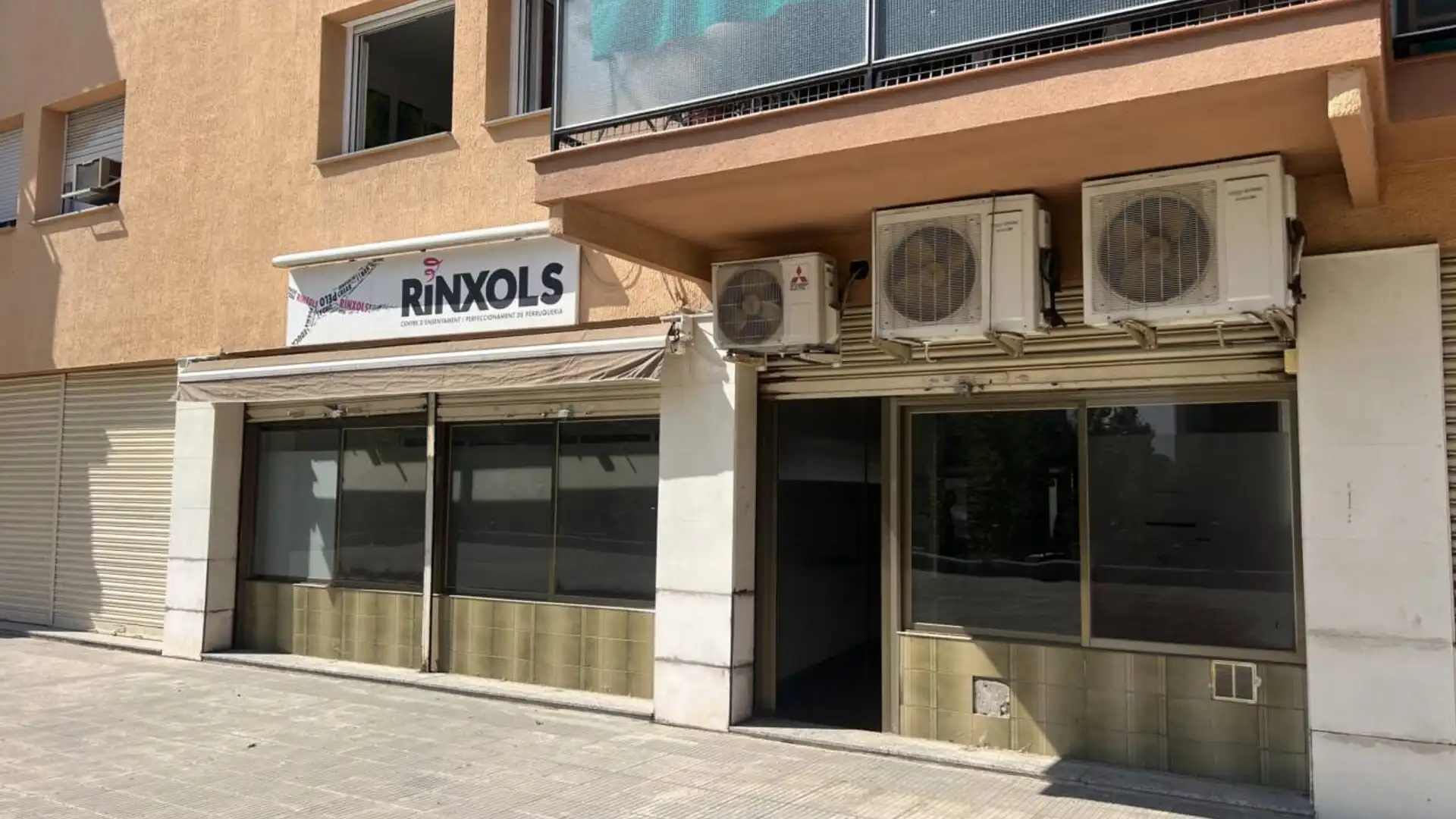Vista exterior de Local de lloguer en Martorell