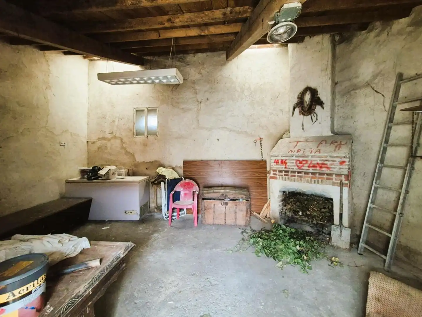 Cuina de Casa o xalet en venda en Vega de Valdetronco amb Jardí privat i Traster