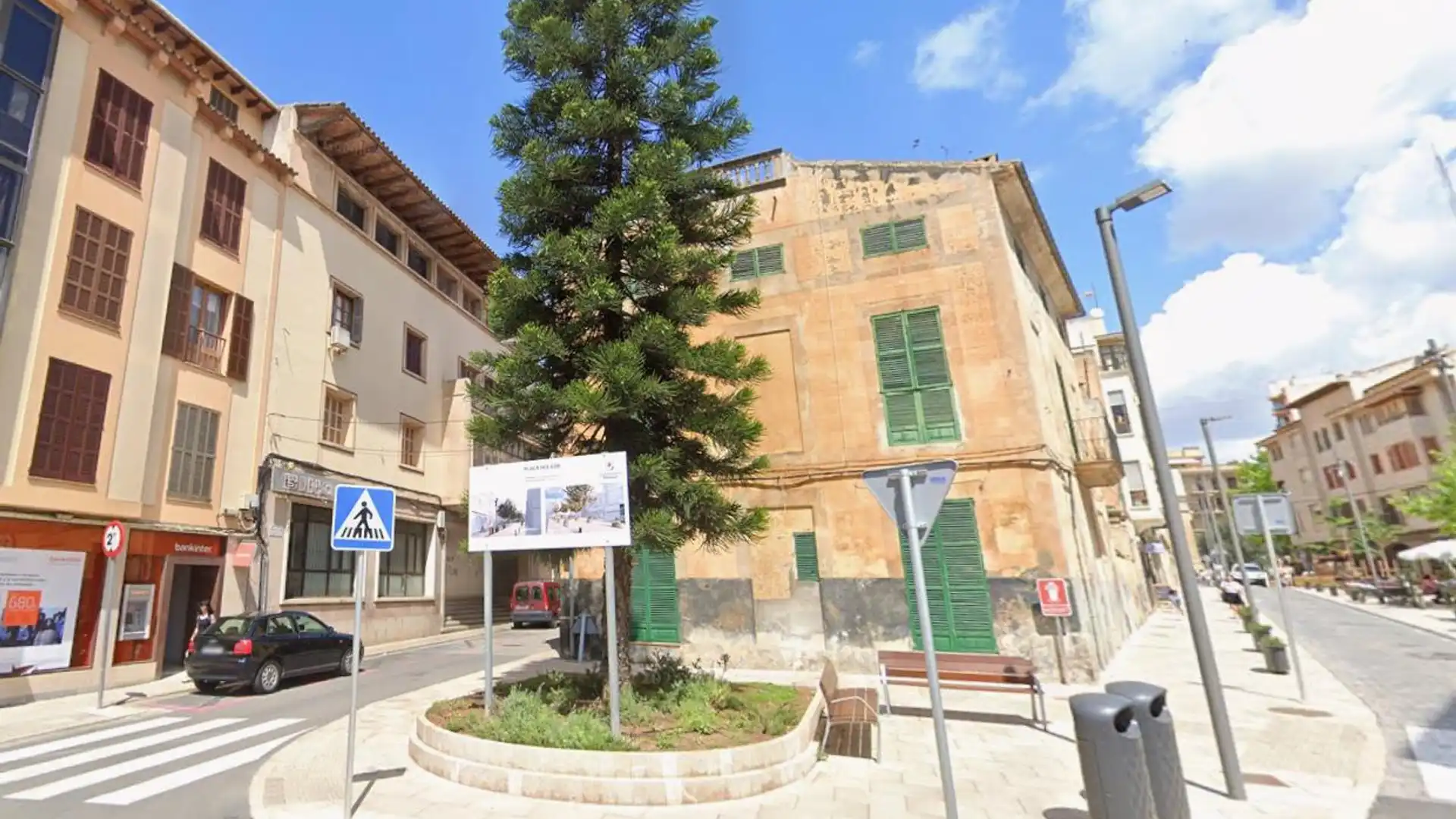 Exterior view of Single-family semi-detached for sale in Manacor  with Terrace and Balcony