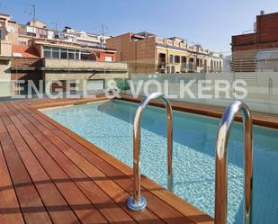 Piscina de Apartament de lloguer en  Barcelona Capital amb Aire condicionat, Calefacció i Parquet