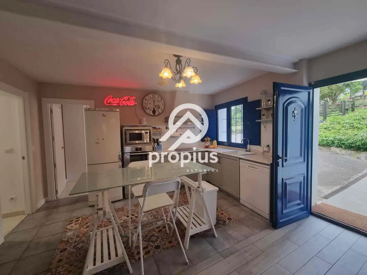 Cocina de Casa o chalet en venta en Ribadesella con Calefacción, Jardín privado y Terraza