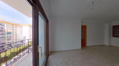 Foto 5 de Piso en venta en C/ Mar y Sierra , Sierra de Estepona - Avda. de Andalucía, Estepona