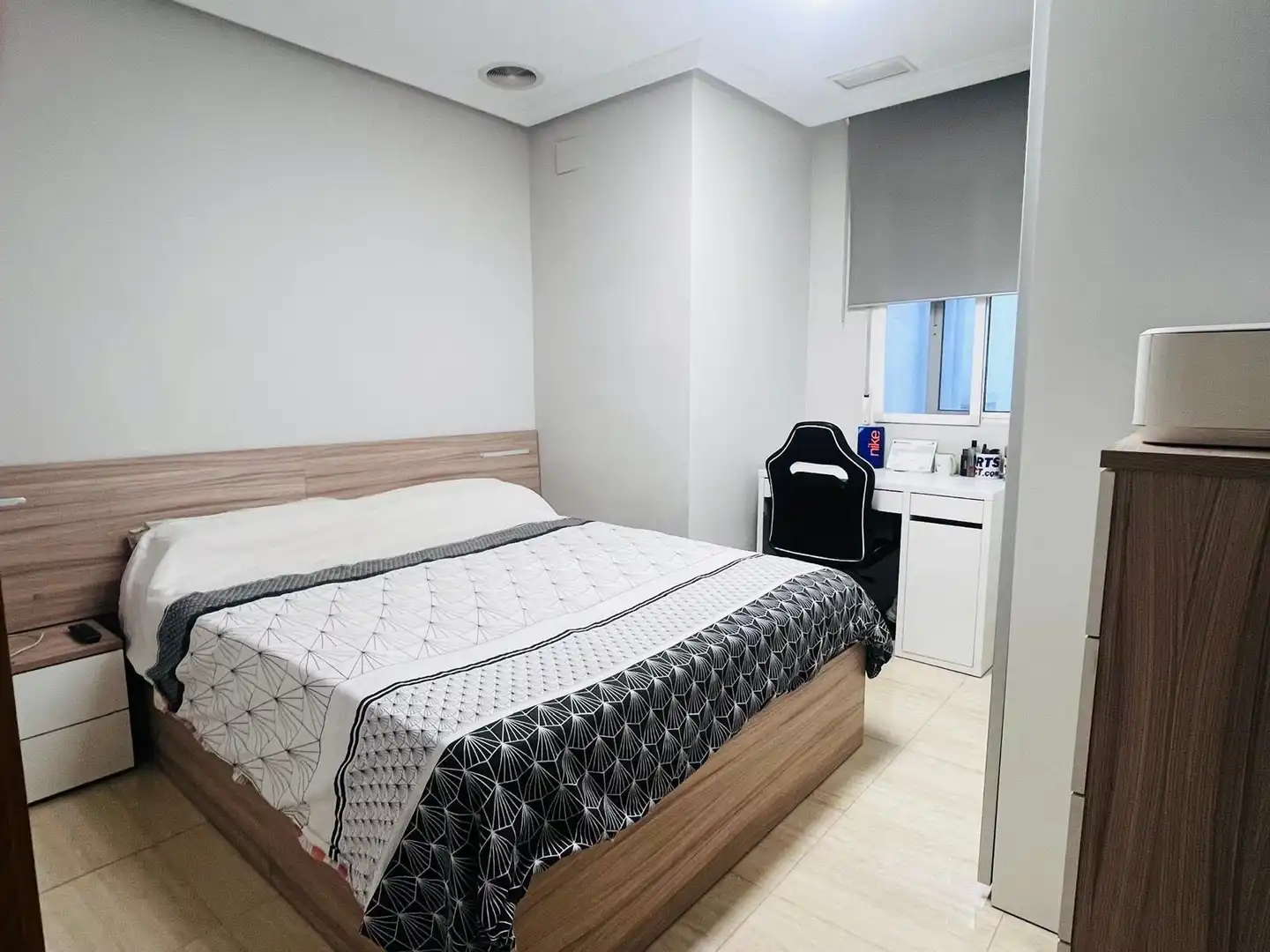 Bedroom of Flat for sale in Elche / Elx  with Air Conditioner