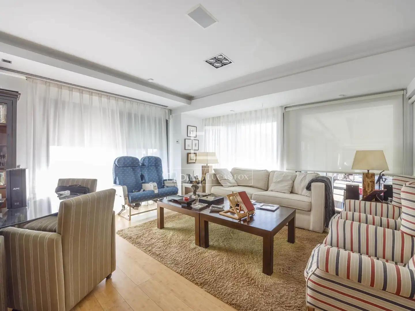 Sala d'estar de Casa o xalet en venda en Rocafort amb Aire condicionat, Calefacció i Jardí privat