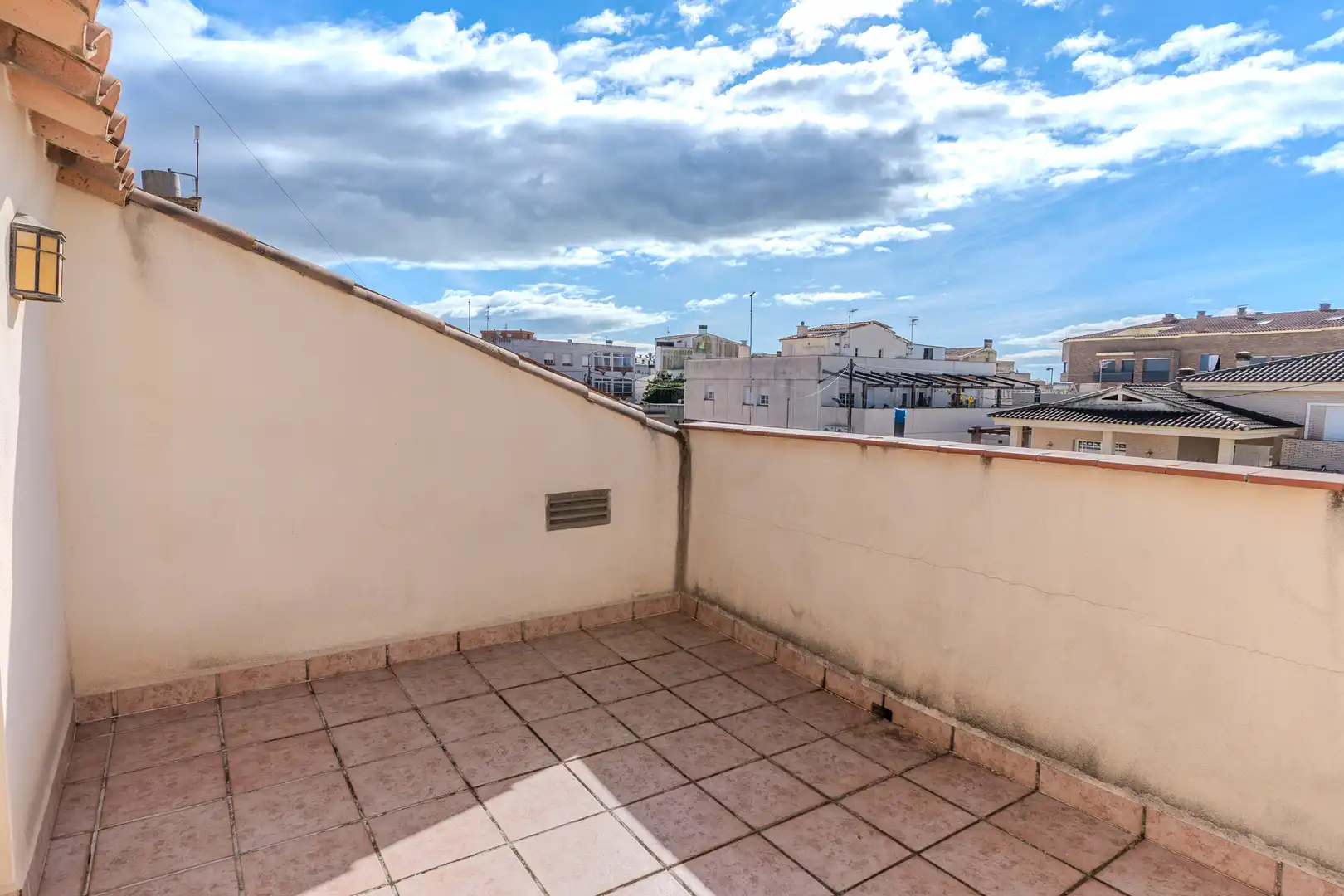 Terraza de Casa o chalet en venta en Deltebre con Calefacción, Terraza y Trastero