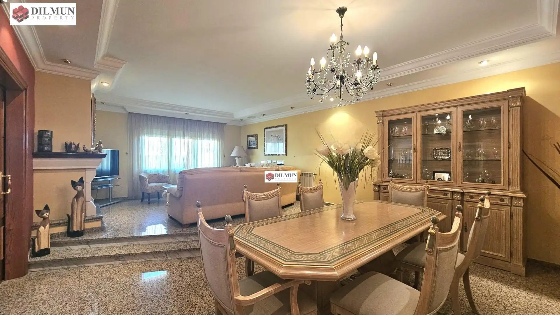 Dining room of Houses for sale in Mijas  with Air Conditioner, Heating and Terrace
