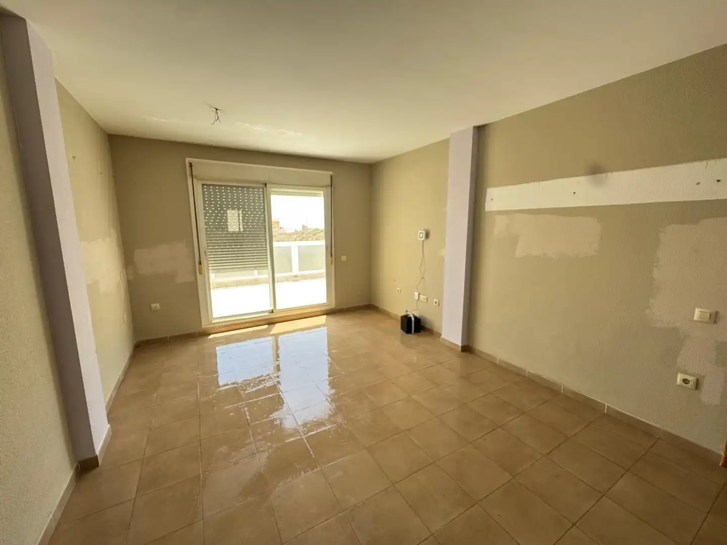 Wohnung mit Pool zum Verkauf in C/ Jose María Molina, imagen 3