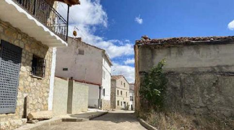 Foto 4 de Residencial en venda a Salinas del Manzano, Cuenca
